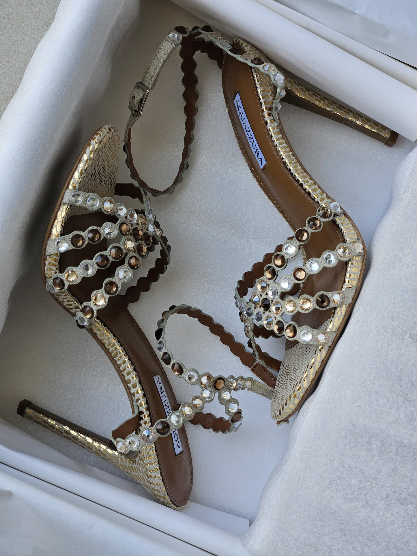 AQUAZZURA