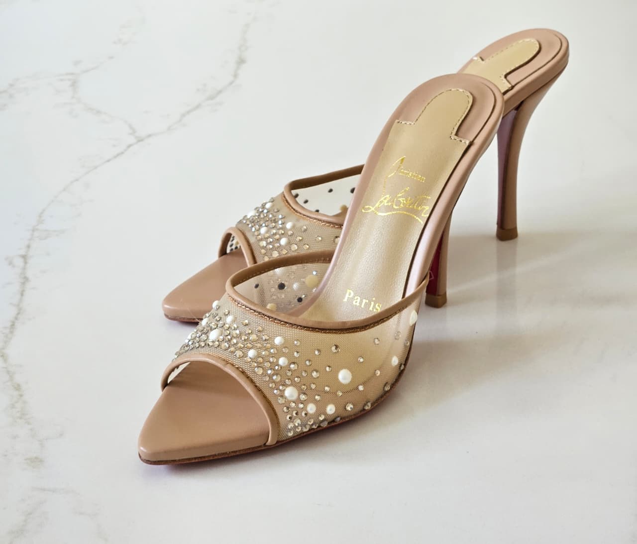 LOUBOUTIN