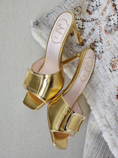 ROGER VIVIER