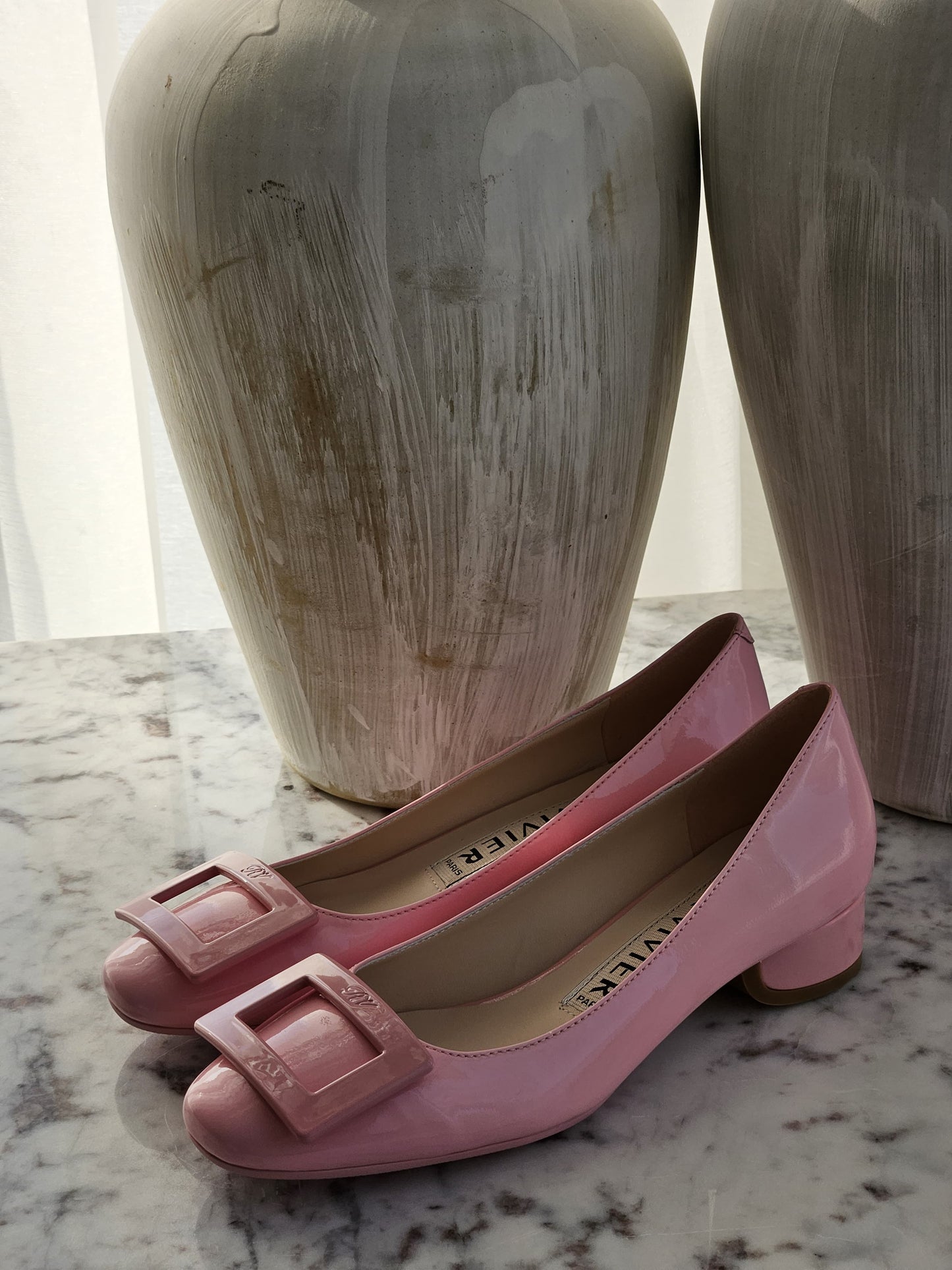 ROGER VIVIER