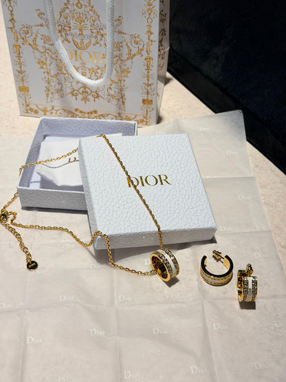 DIOR