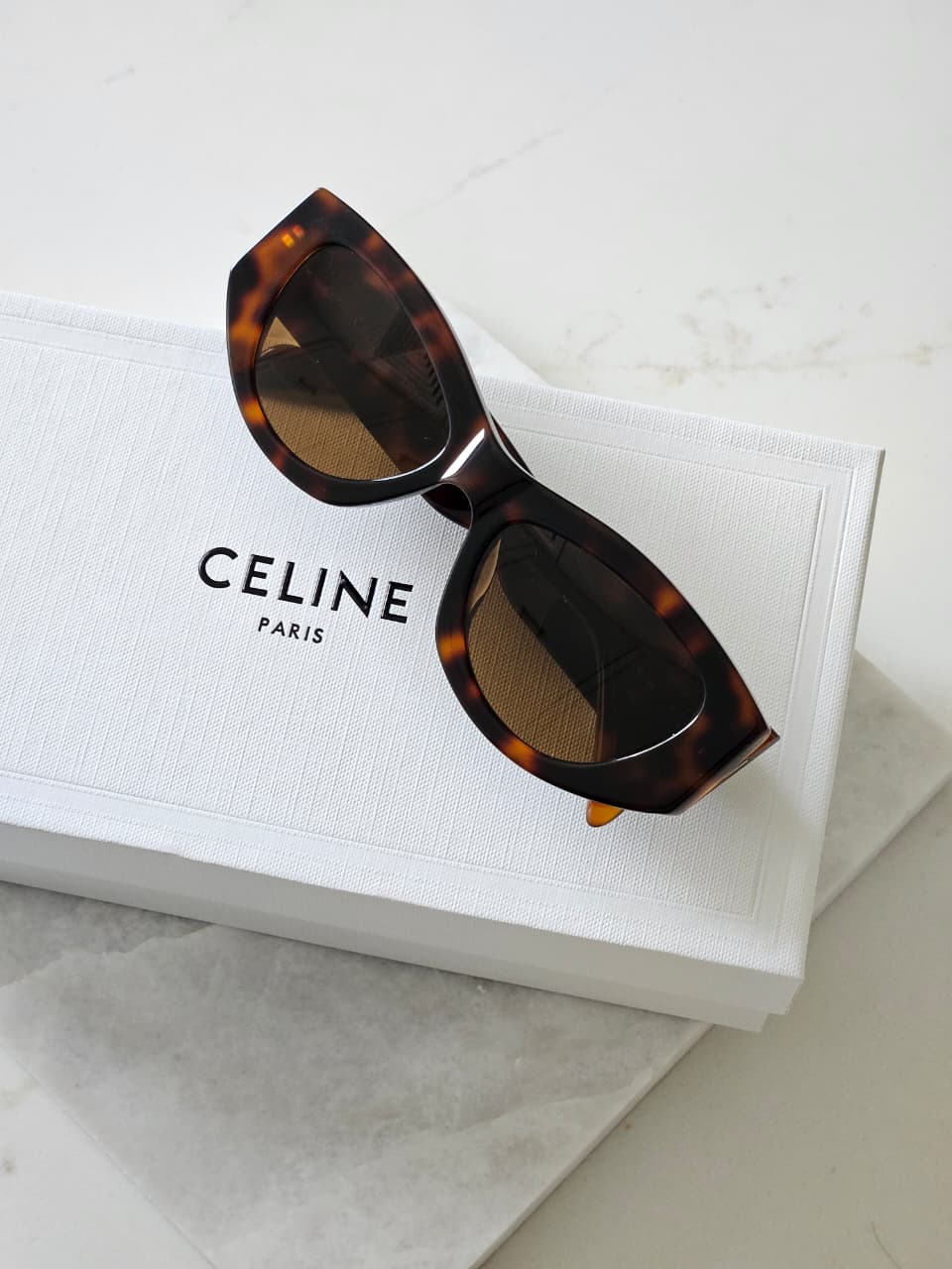 CELINE