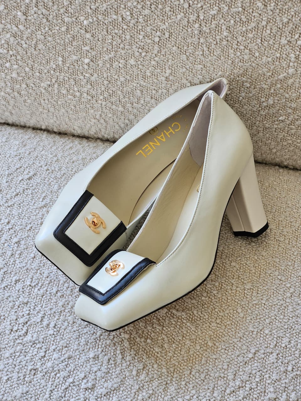 CHANEL