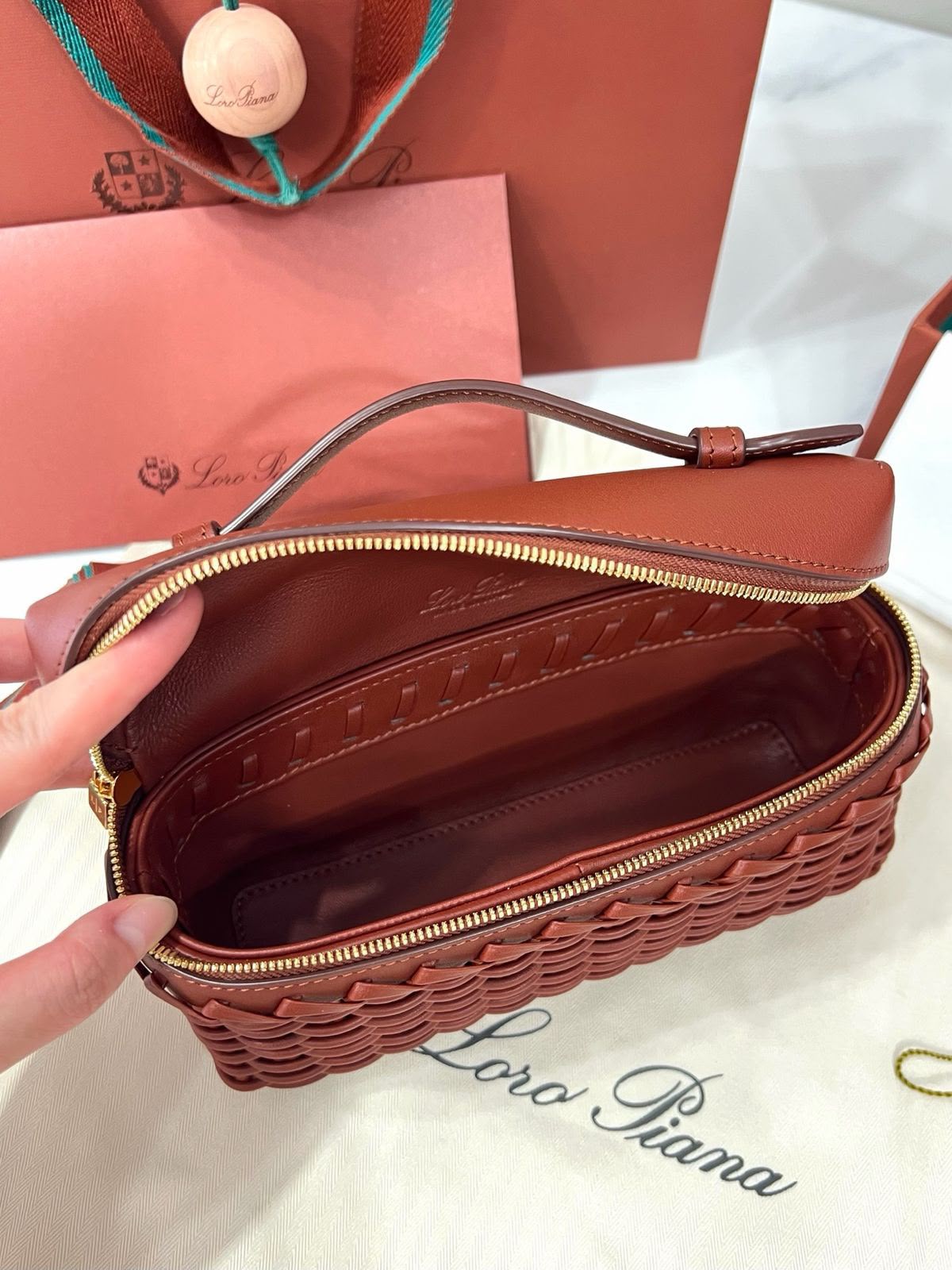 LORO PIANA